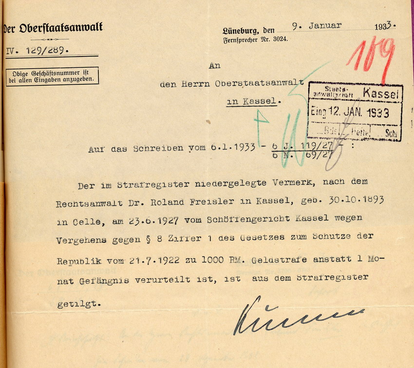 Aktenvermerk Bild zum Dokument Aktenvermerk der Oberstaatsanwaltschaft Kassel: Freislers Eint