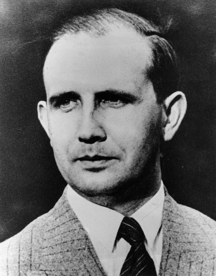 Hermann Maass war während des Dritten Reiches nicht nur Geschäftspartner von Wilhelm Leuschner, sondern auch einer seiner engsten Mitarbeiter im Kampf gegen die Diktatur. Am 20. Oktober 1944 wurde Maass in Berlin-Plötzensee hingerichtet