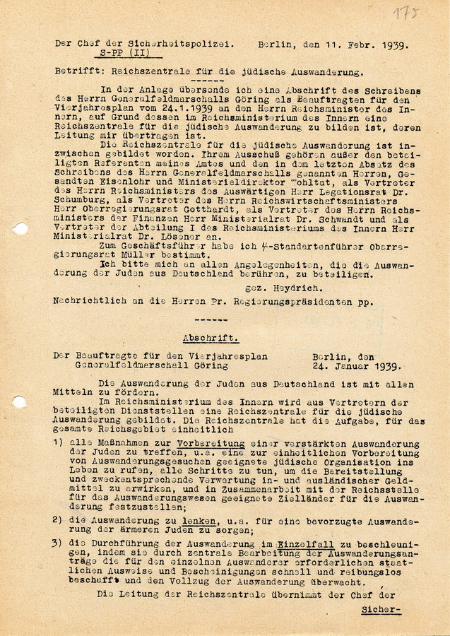 Rundschreiben des Chefs der Sicherheitspolizei, Reinhard Heydrich, mit einer Verordnung Herman Görings, die Reichszentrale für die jüdische Auswanderung betreffend, 11.02.1939