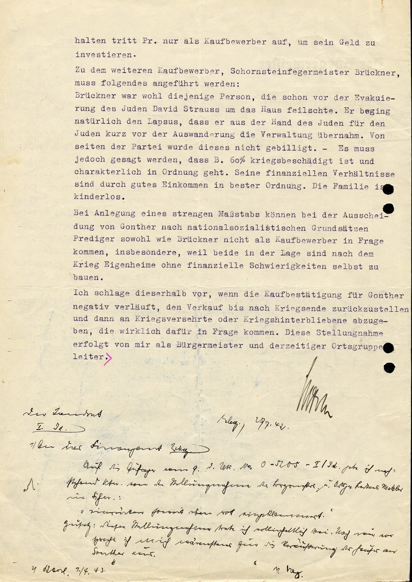 Schreiben des Bürgermeisters von Kirchhain Metzler an den Landrat in Marburg betreffend Interessenten für den Kauf des Hauses von David Strauss, 18. Juli 1942.