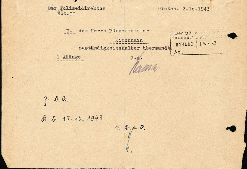 Rücksendung der Kennkarte von Joni Rudolph, die am 18. August 1943 in Auschwitz ermordet wurde.