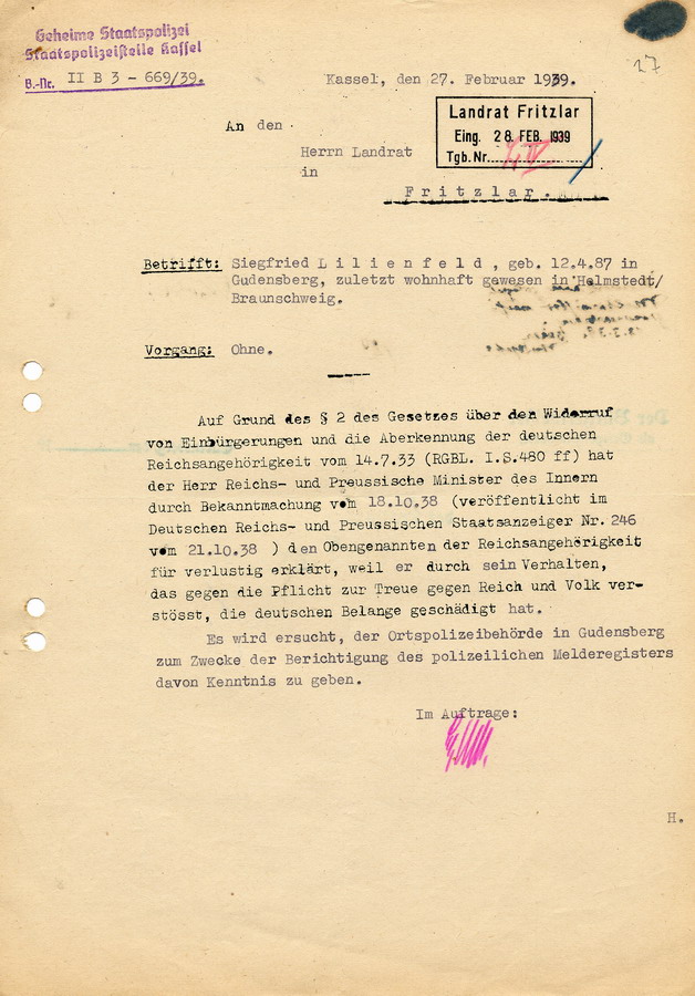 Schreiben der GeStaPo Kassel an den Landrat in Fritzlar. Aberkennung der Reichszugehörigkeit von Siegfried Lilienfeld aus Gudensberg, 27. Februar 1939