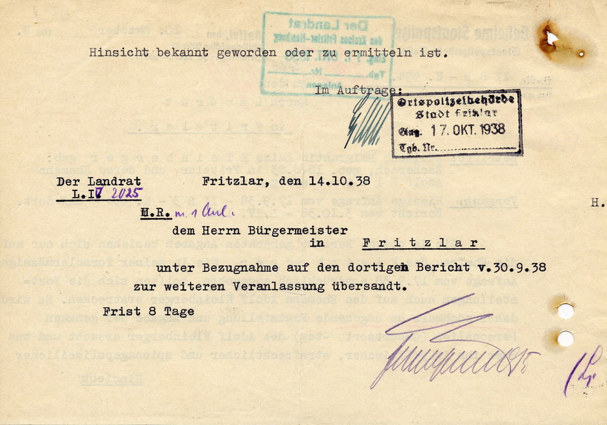 Schreiben der GeStaPo Kassel an den Landrat in Fritzlar. Anfrage über Daten von Adolf Kleinberger, 10. Oktober 1938