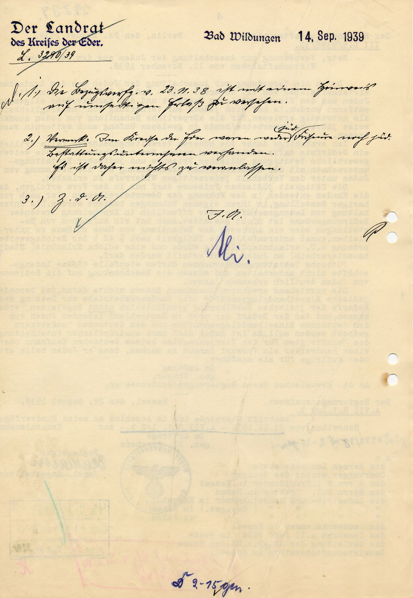 Aktenvermerk des Landrats des Kreises der Eder in Bad Wildungen betreffend Betätigung jüdischer Friseure und Bestattungsunternehmer, 14. September 1939.