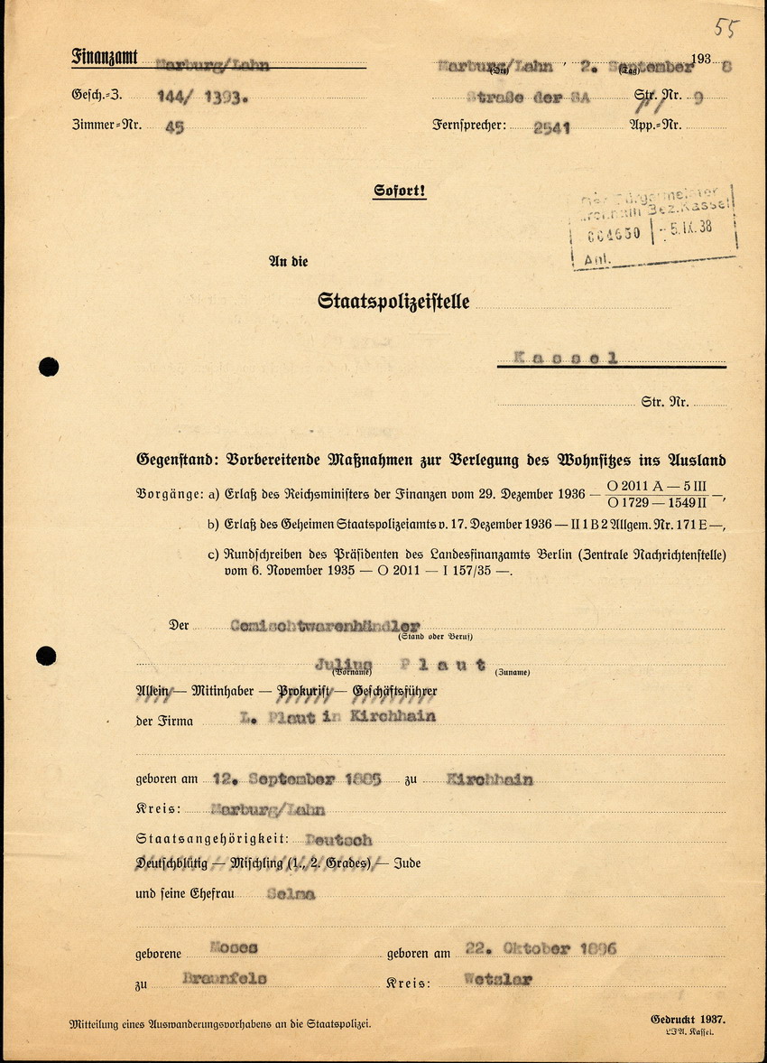 Brief und Fragebogen des Finanzamts Marburg zum Fall Julius Plaut an die Staatspolizeistelle Kassel, zur Nachfrage von Angehörigen und Vermögensbeständen, 2. September 1938