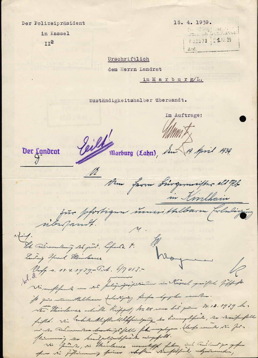 Brief des Reichsstatthalter- Amtes (Personalamt) in Hessen an das Polizeipräsidium Kassel, bezüglich des jüdischen Lehrers a.D. Ludwig Steinhauer und dessen Ausreise in die Schweiz, 11. April 1939