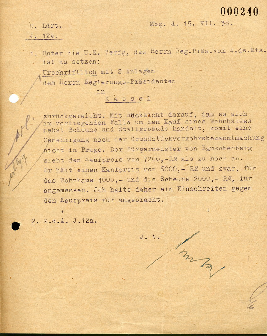Schreiben des Landrats in Marburg an den Regierungspräsidenten in Kassel betreffend Einschreiten bei zu hohem Kaufpreis, 15. Juli 1938.
