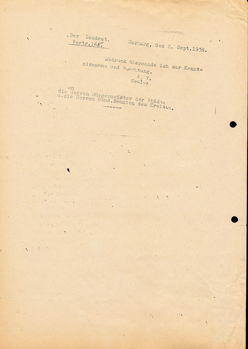 Die Gestapo Kassel an die Landräte, Bürgermeister und Gend. Beamten des Kreises, sowie die Stapo Hanau, btr. Bezeichnung "Ortsgruppe" bei jüdischen Organisationen, 27. August 1938