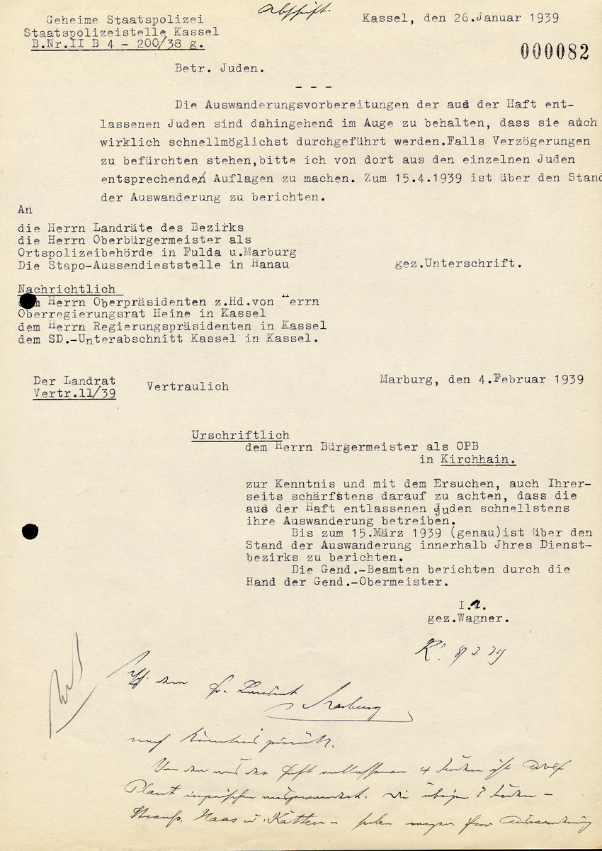 Die Gestapo Kassel an die Regierungspräsidenten, Landräte, Bürgermeister und Gend. Beamten des Kreises, sowie die Stapo Hanau, btr, Auswanderung der aus der Haft entlassenen Juden, 26. Januar 1939