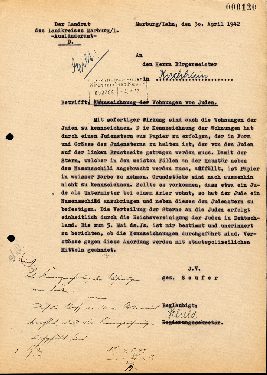 Der Landrat in Marburg Abt. Ausländeramt an den Bürgermeister in Kirchhain, betr. Kennzeichnung der Wohnungen von Juden, 30. April 1942