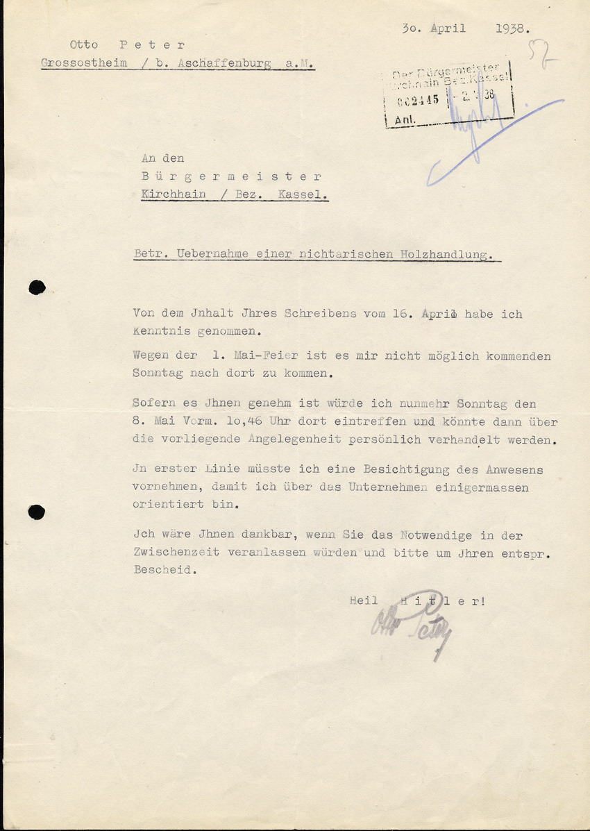 Fr. Otto Peter in Grossostheim an den Bürgermeister in Kirchhain, btr. Übernahme einer nichtarischen Holzhandlung, 30. April 1938