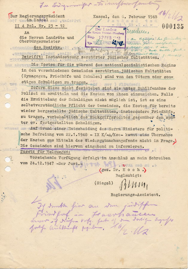 Schreiben des Regierungspräsidenten in Kassel an Landräte und Oberbürgermeister. Instandsetzung zerstörter jüdischer Kultstätten, 6. Februar 1948
