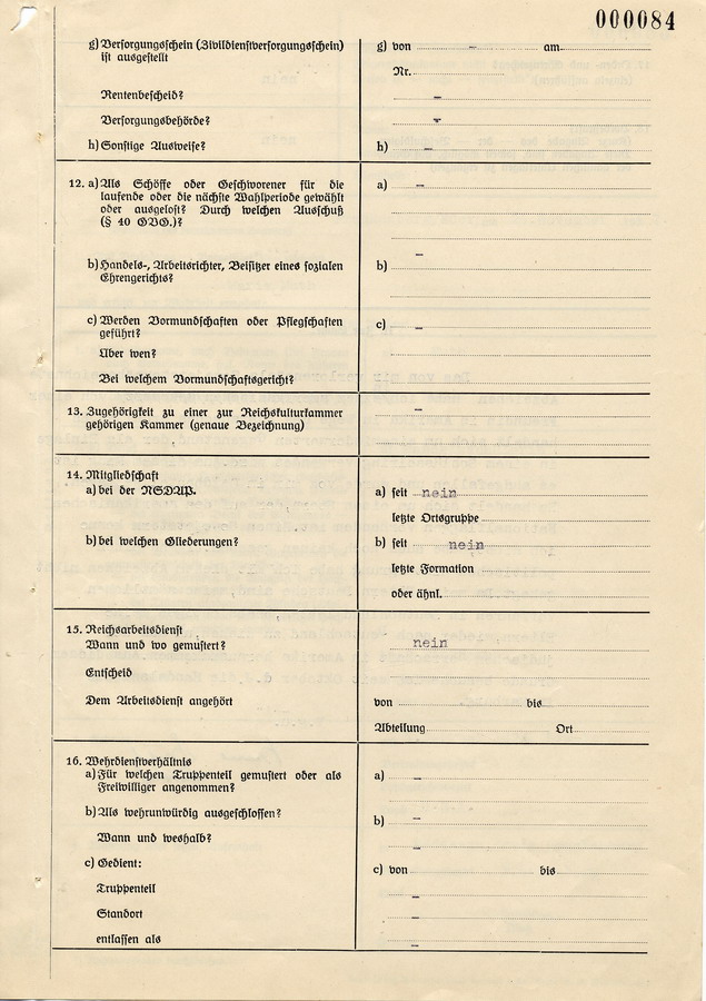 Protokoll der Vernehmung von Marie Muth aus Röddenau. Aussage bezügl. "Sowjetabzeichen" und Immigration der Familie Muth nach Deutschland, 25. November 1937