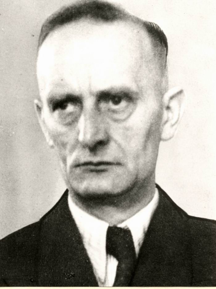 Oskar Müller Bild zum Dokument Foto: Minister für Arbeit und Wohlfahrt Oskar Müller