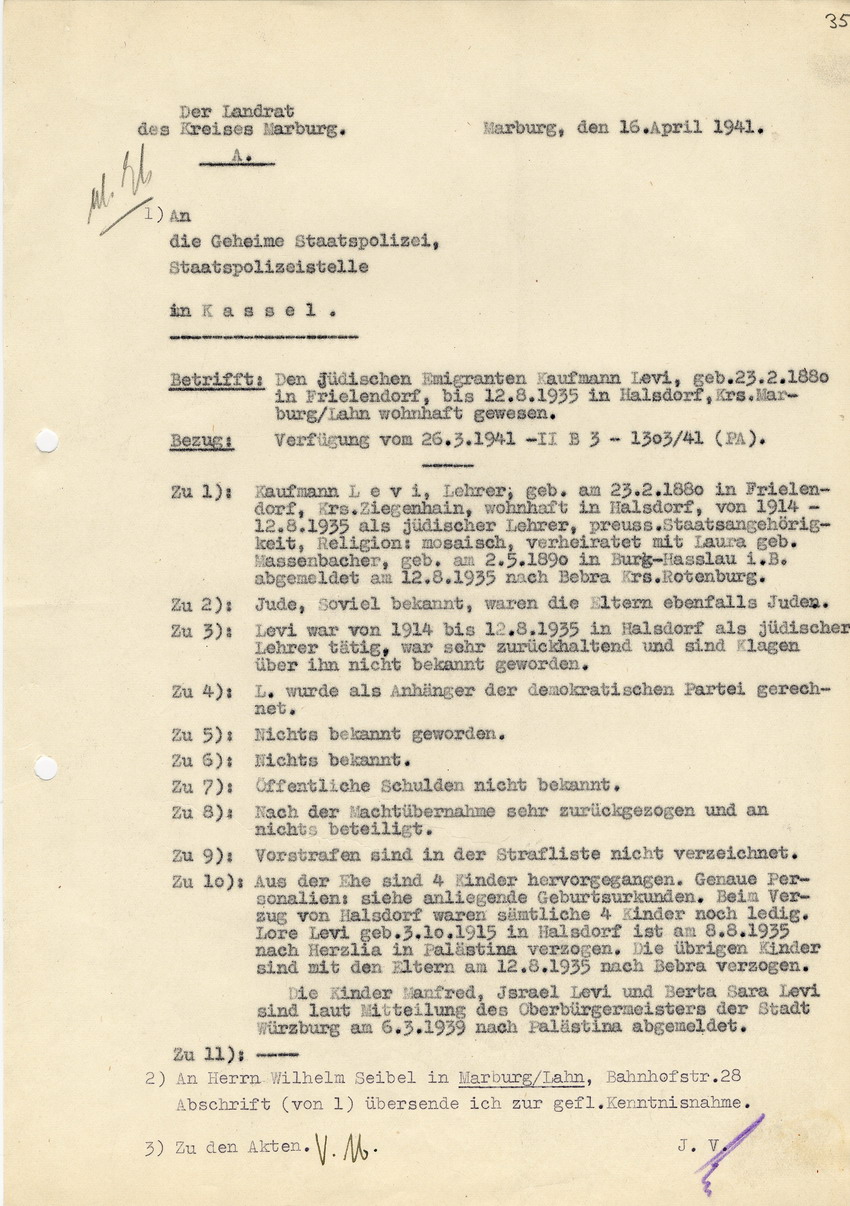 Staatspolizeistelle Kassel an den Landrat in Marburg. Persönliche Datenerfassung des ehemaligen jüdischen Lehrers und Emigranten Levi Kaufmann, Halsdorf betreffend Aberkennung der deutschen Staatsbürgerschaft, Kassel 26. März 1941