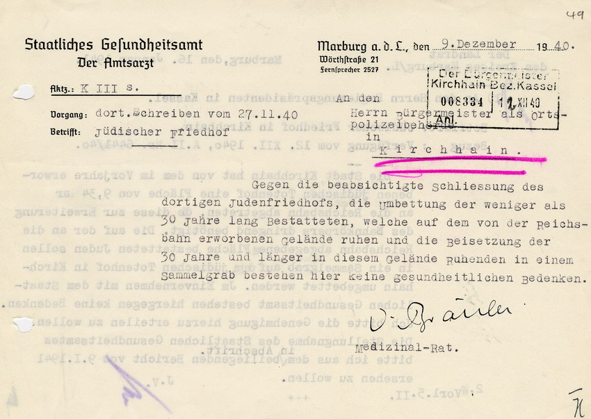 Schreiben des Landrates des Kreises Marburg an den Regierungspräsidenten in Kassel mit der Bitte um Genehmigung der Umbettung jüdischer Toten auf dem Totenhofe in Kirchhain, 16. Januar 1941