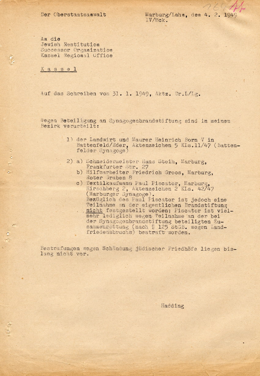 Antwortschreiben der Oberstaatsanwalt Marburg an die Jewish Restitution Successor Organization, Kassel Regional Office, betreffend die Beteiligten an der Synagogenbrandstiftung in Marburg. Marburg, 04. Februar 1949