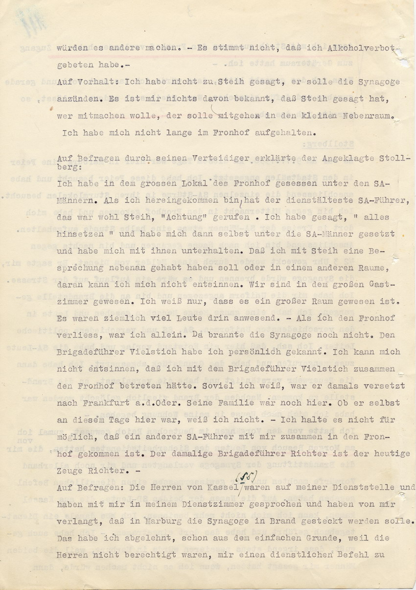 Verfahren gegen Stollberg und Peilstöcker betr. Synagogenbrandstiftung Marburg.
Öffentliche Sitzung der Strafkammer III des LG Marburg, 1. Verhandlungstag vom 8. August 1950
Teil 1: