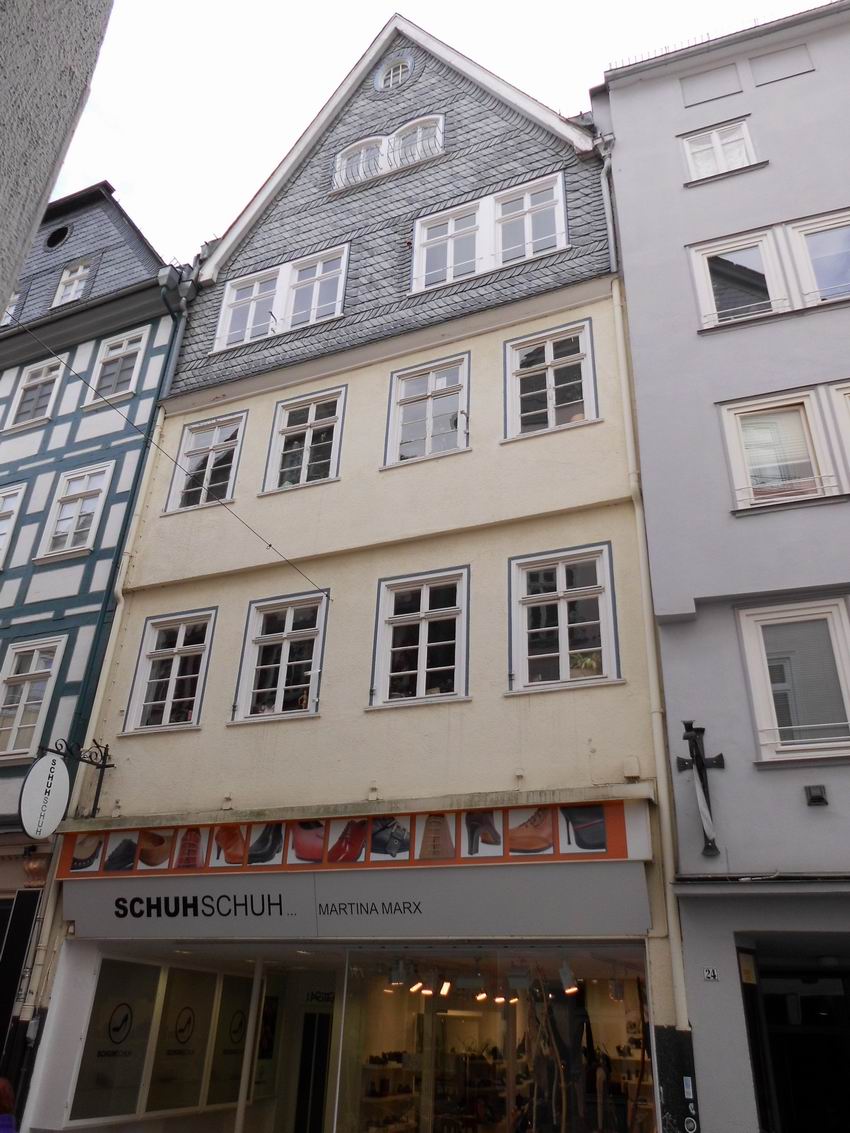 Barfüßerstraße 26: Staatlich gelenkte Arisierung ab 1938 Barfüßerstraße 26: Staatlich gelenkte Arisierung ab 1938